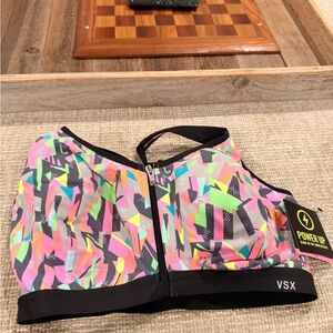 VSX Knockout Front-Close Sports Bra